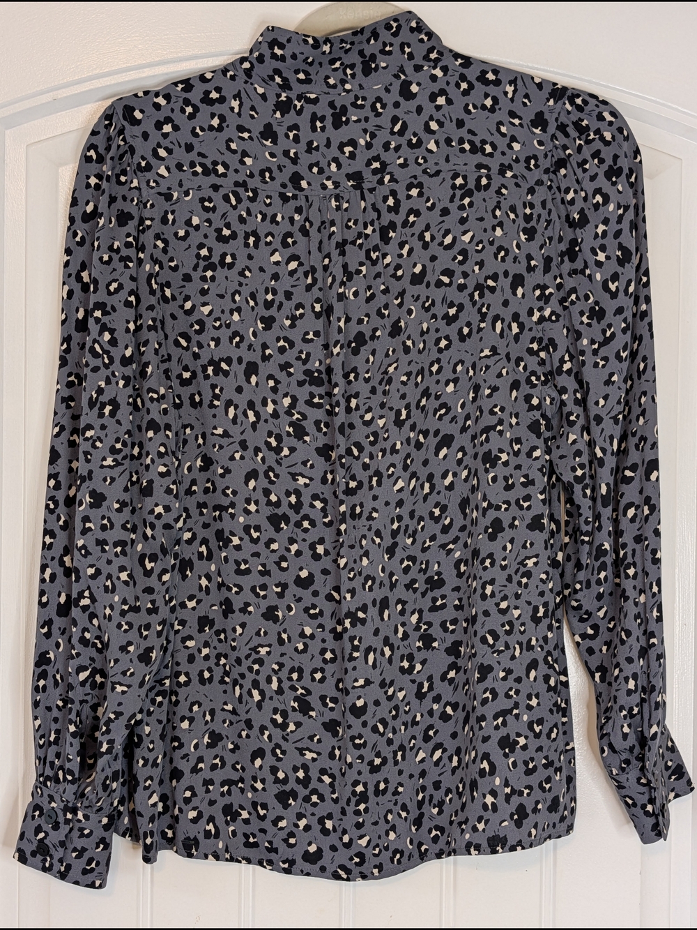 Lilli Sucre Slate Blue-Gray Leopard Animal Print Button Down Shirt - Picture 8 of 14
